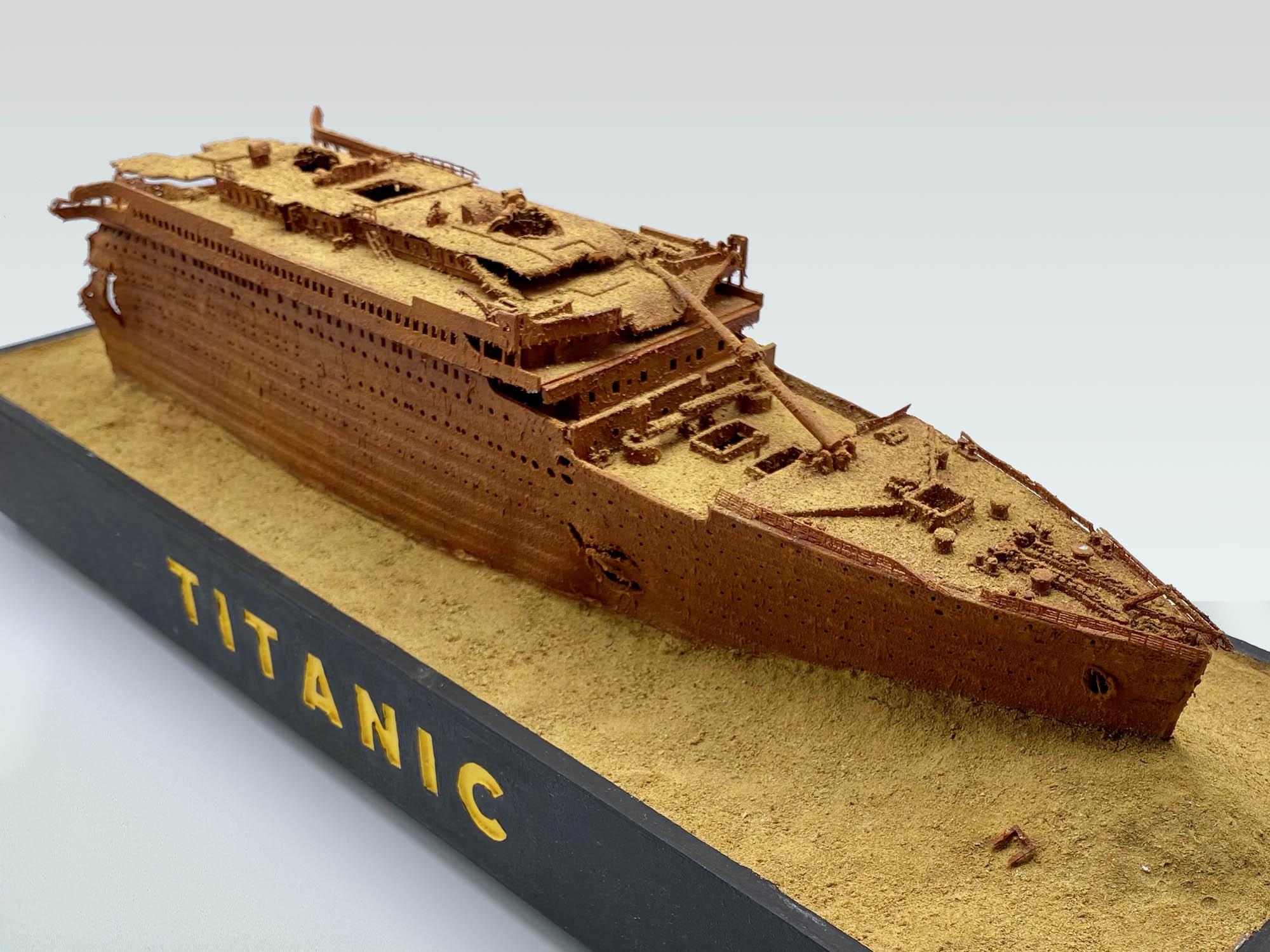 RMS Titanic Wreck Model - Titanic Museum